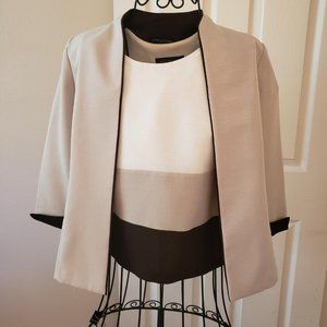 PERCEPTIONS PETITE 3 PC SUIT. TAN/CREAM/BROWN. LIGHT WEIGHT